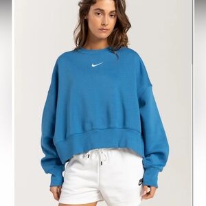 Nike sweatshirt